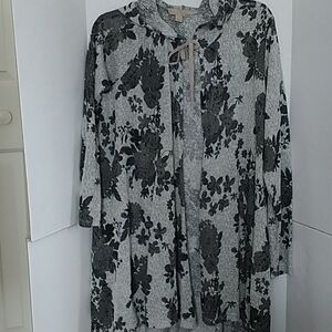 OneA Beach Coverup Gray Floral Gauzy Tie Front L